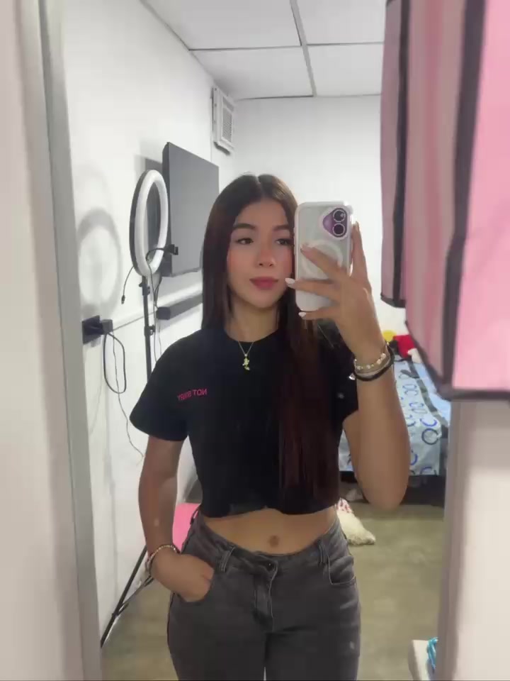 @Laura🐞