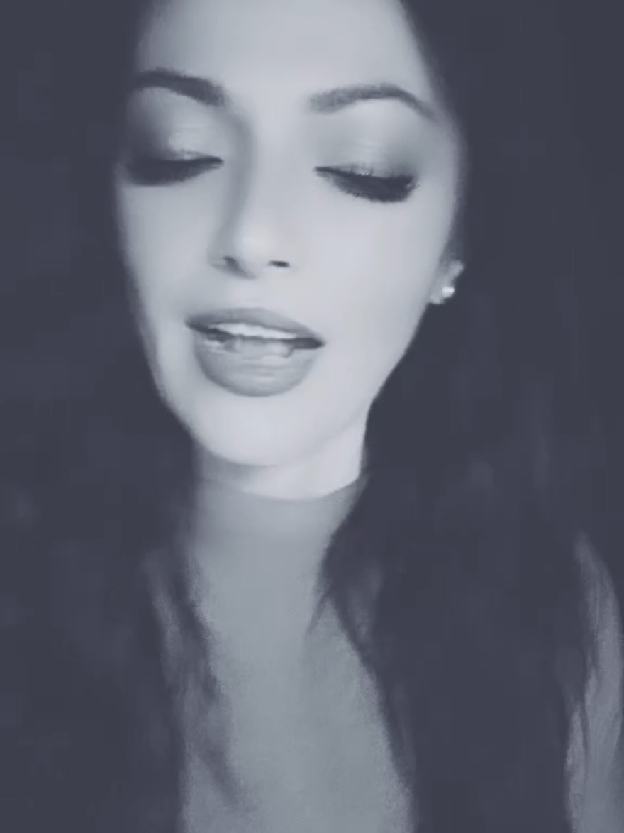 @maria82