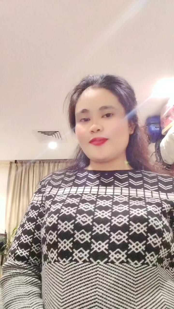 @SaलिNa Boम्जाN ❤️❤️🥀🥀🌹