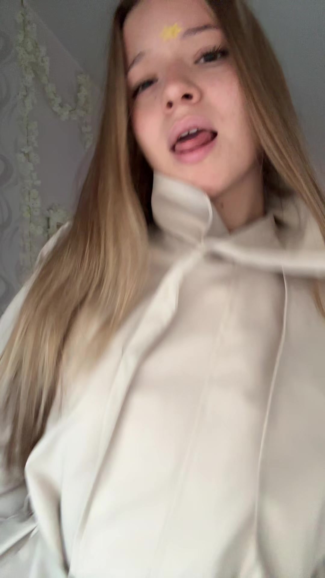 @микa