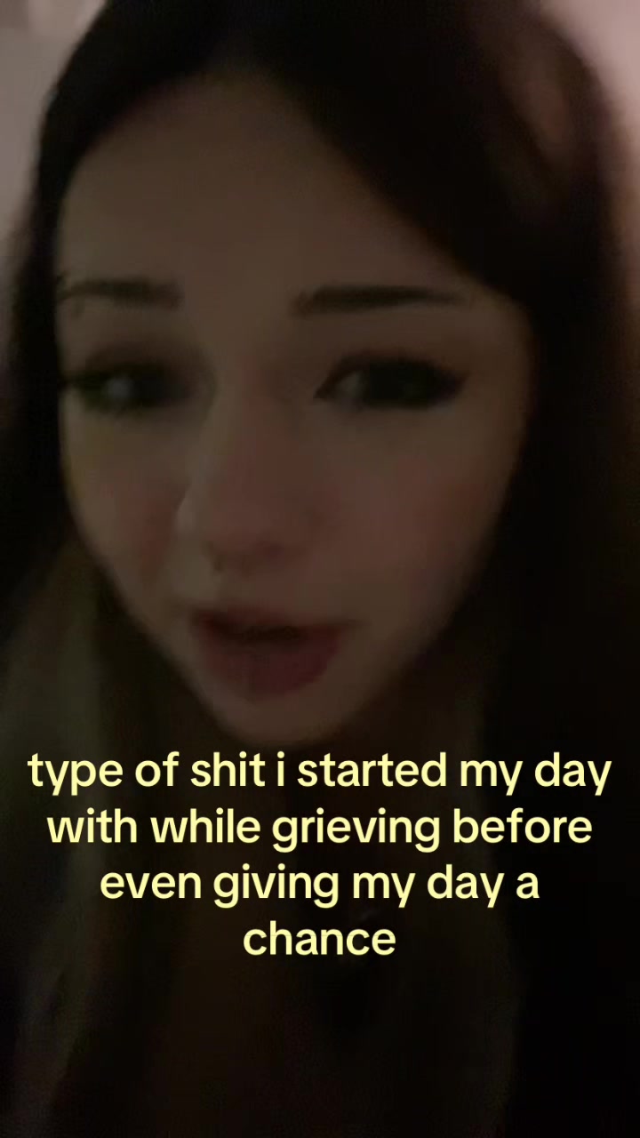 @⃟