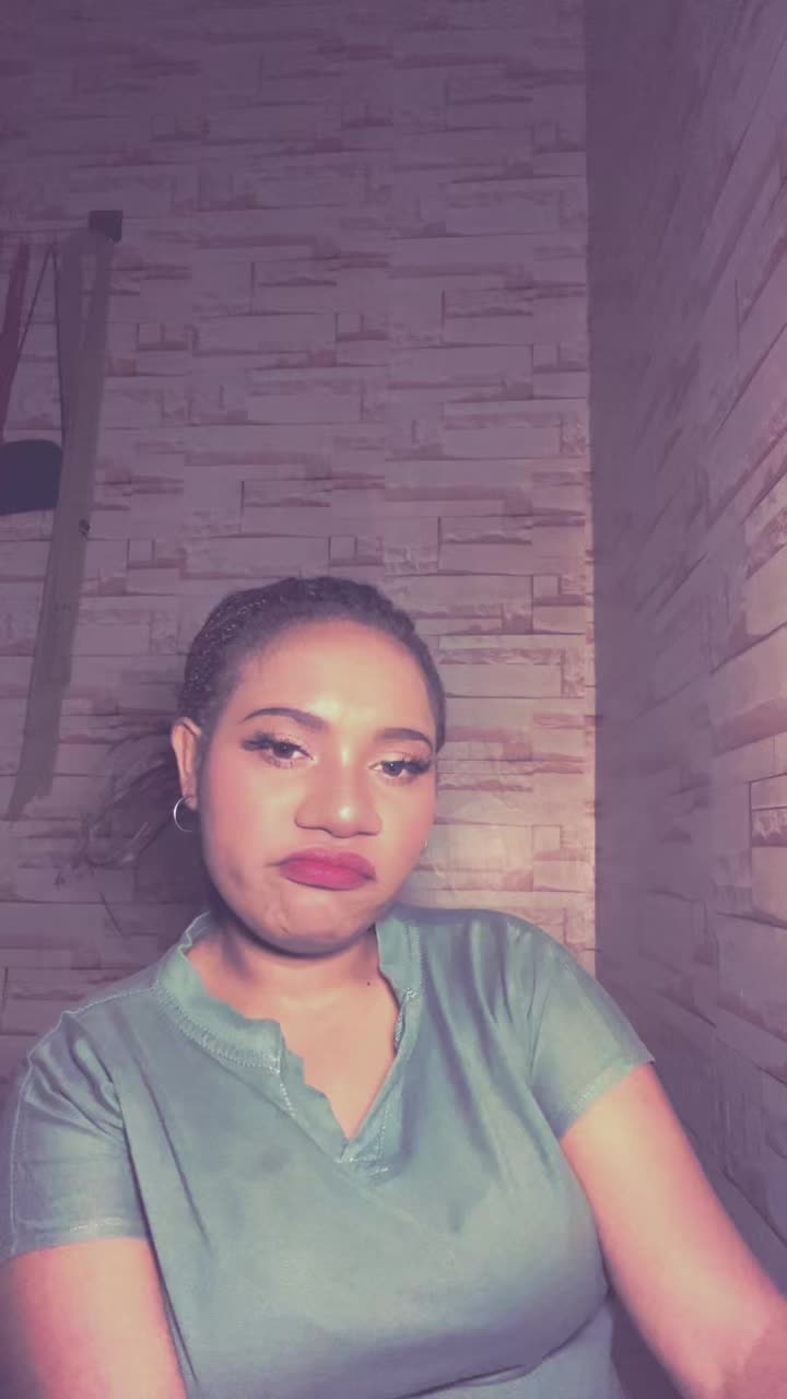 @rosszeeee