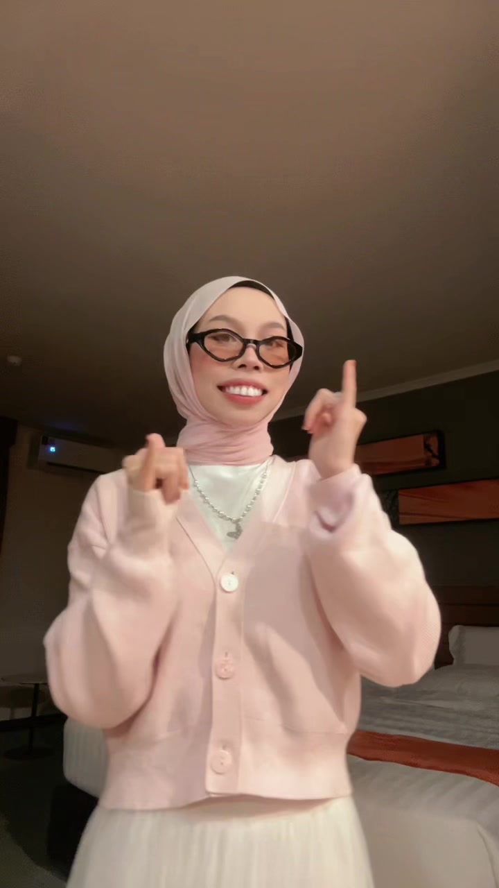 @ain.