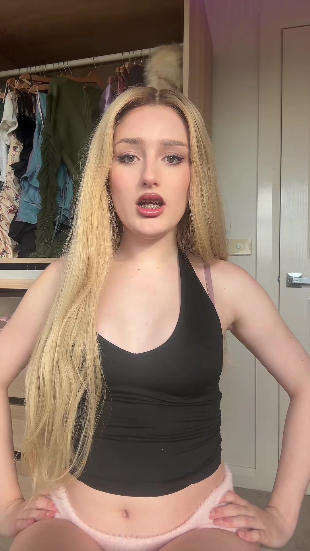 @Venus moorez