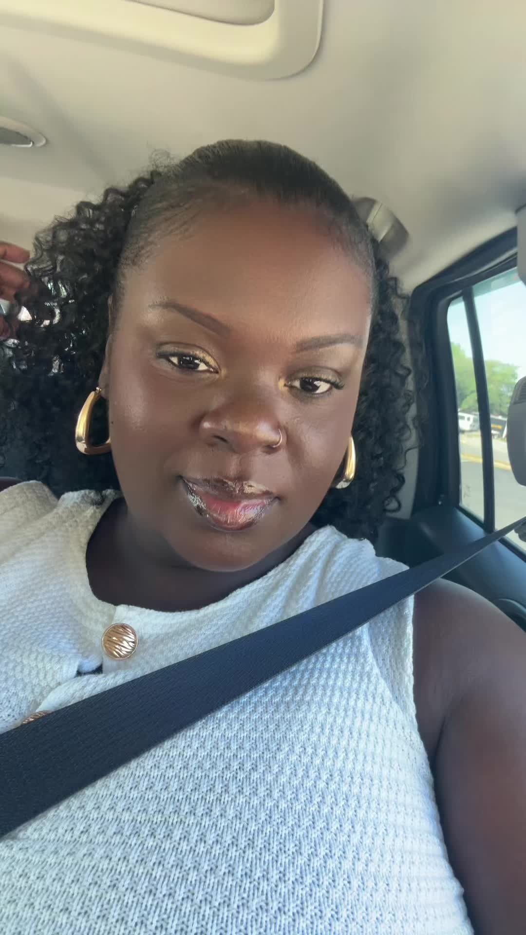 @stayglowingwithd