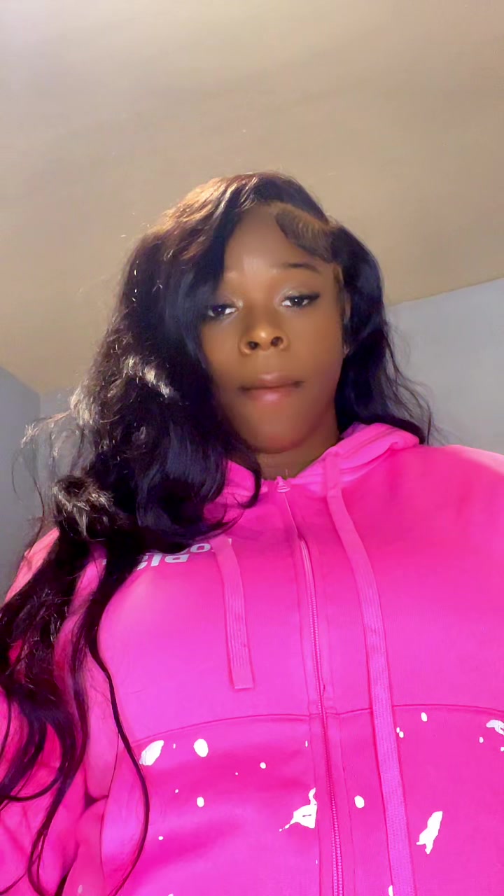 @NeèNeè🐐