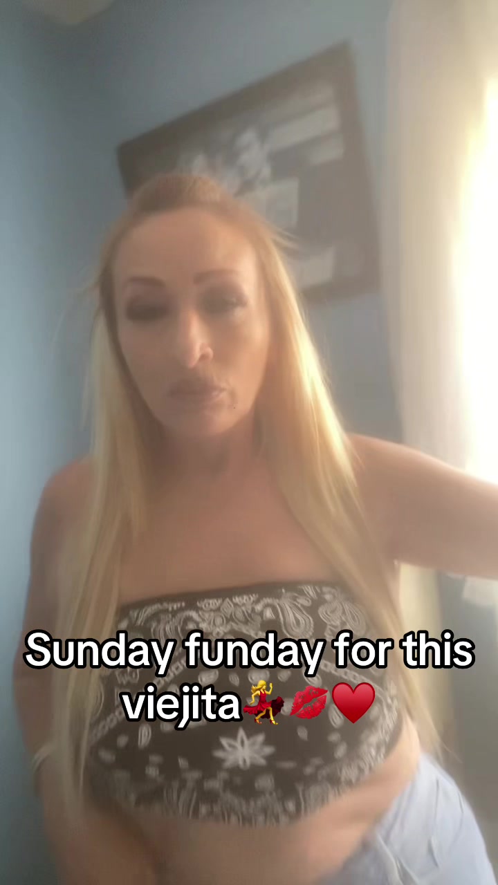 @Reina