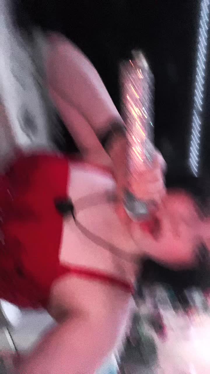 @Bri🦋🎶