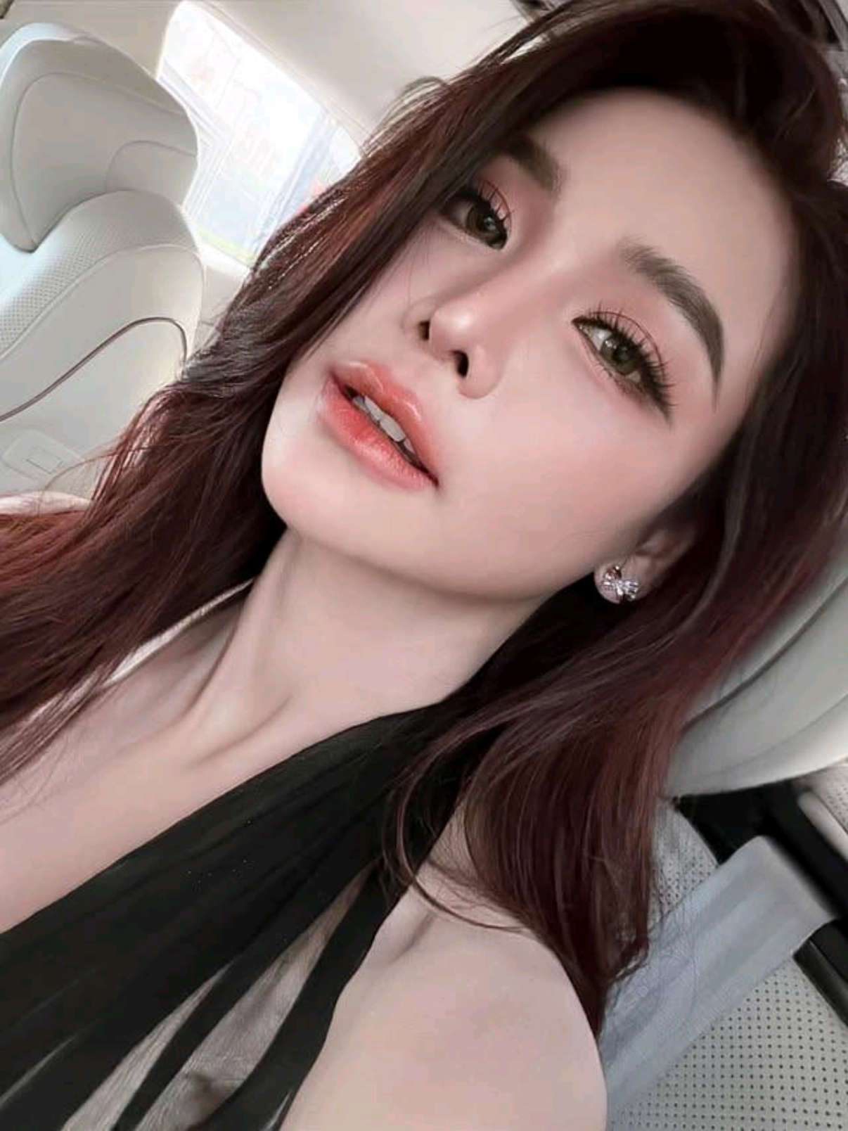 @E.J. Waraha