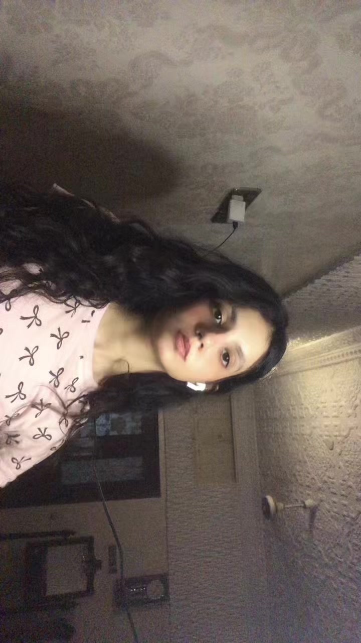 @✭