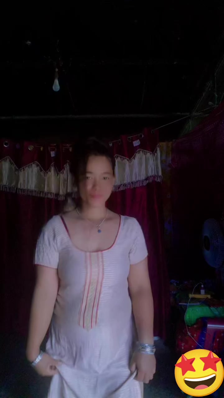 @☦️सोफिया चेपाङ्ग🇳🇵