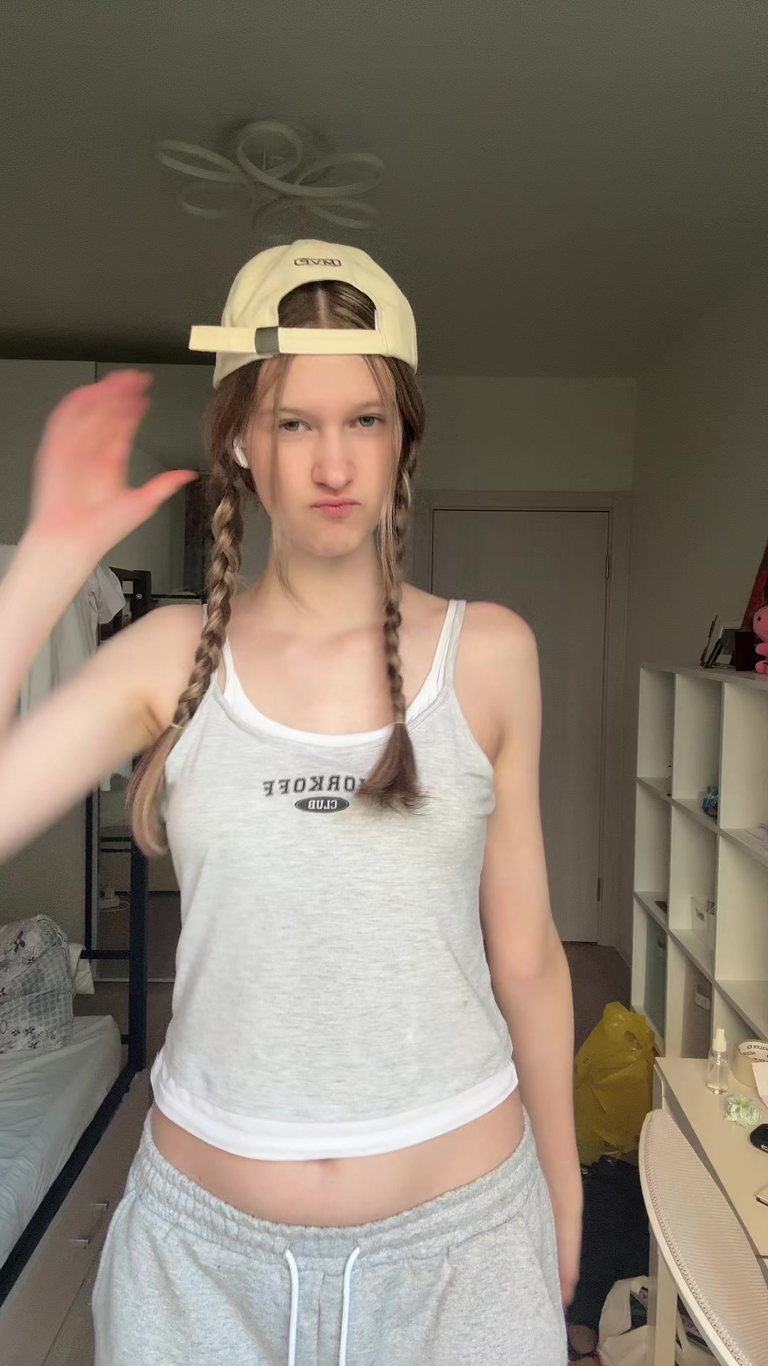 @picsota
