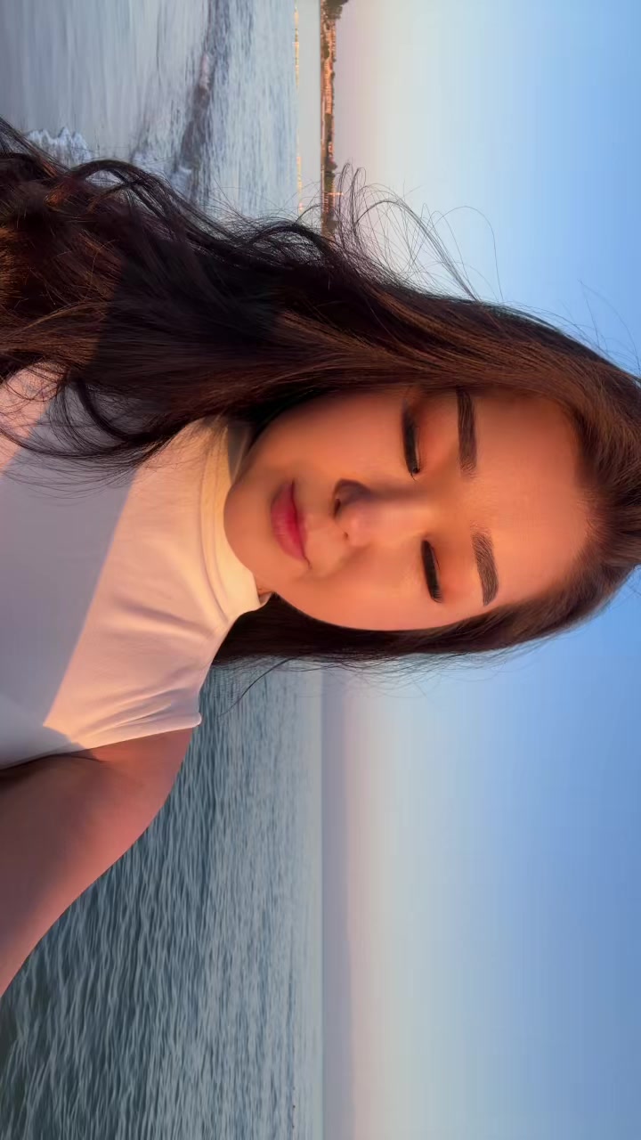 @toktosunova06