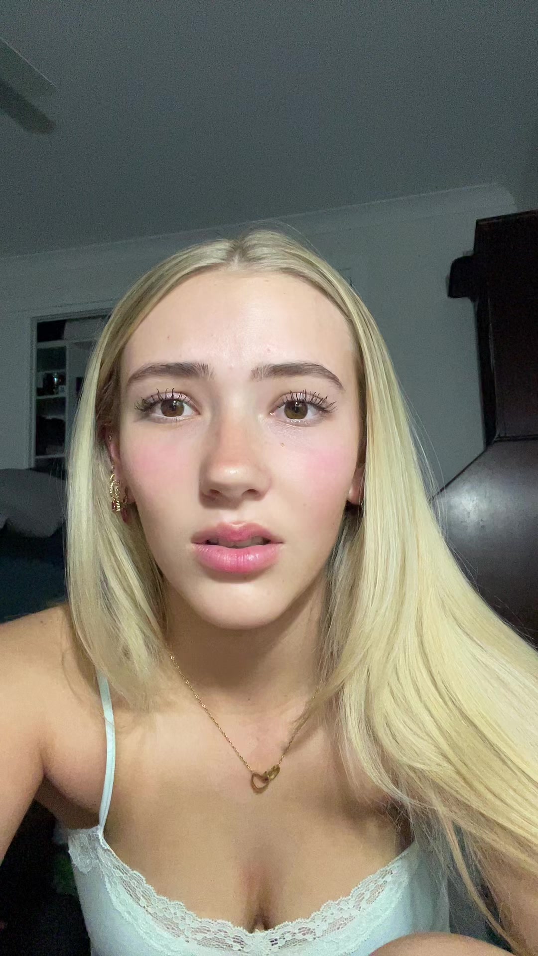 @𝕡𝕖𝕟𝕖𝕝𝕠𝕡𝕖