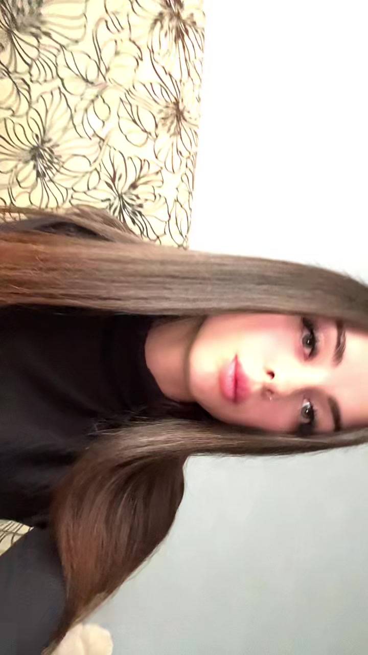 @_katyusha_