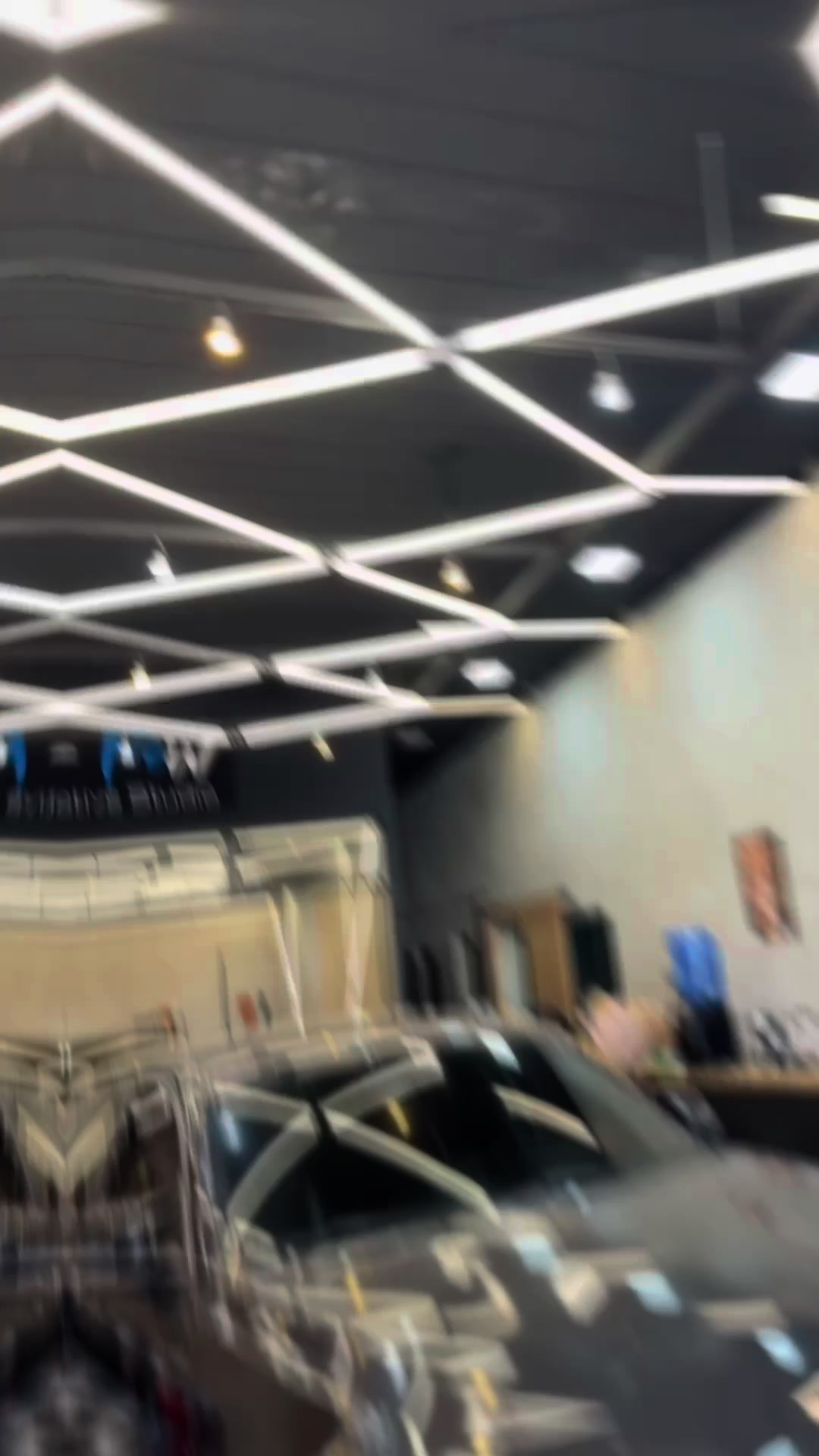 @forfewstudio