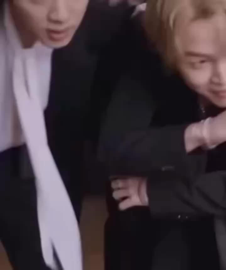 @JUNGJI๐๐ JIKOOK ๐ฐ๐ฅ