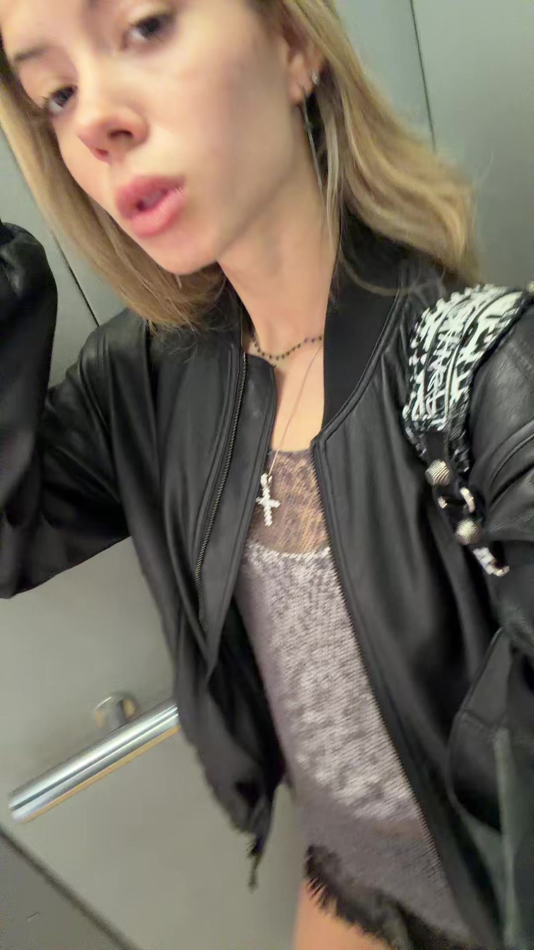 @krisssssssssssa_