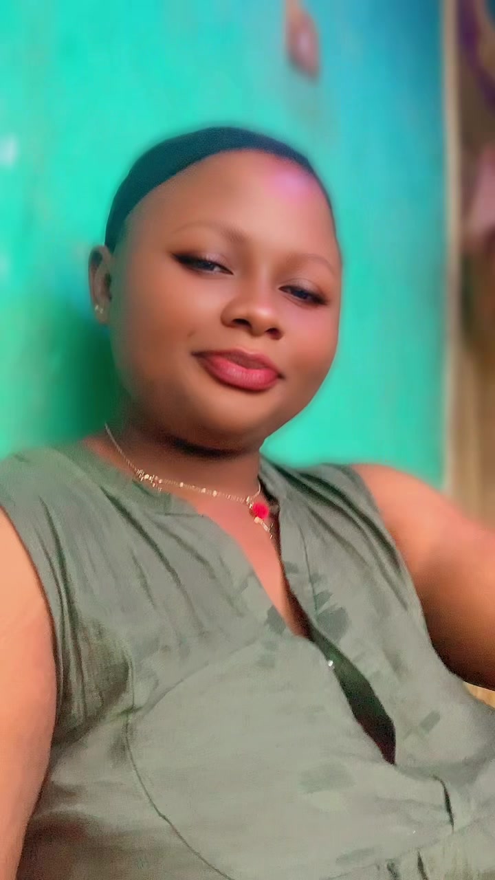 @Queen latifa 💕❤️🌹