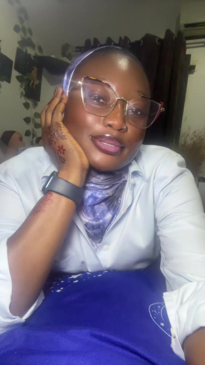 @Zainab Sani478