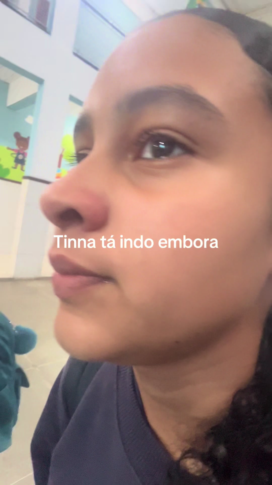 @O que a tinna faz na escola