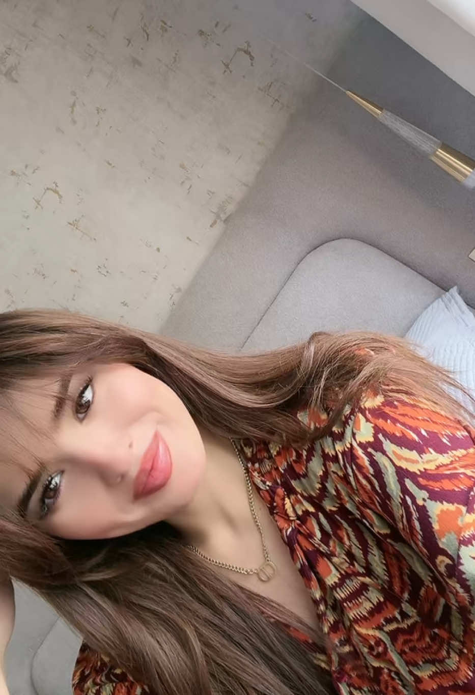 @&Eacute;ly🦂