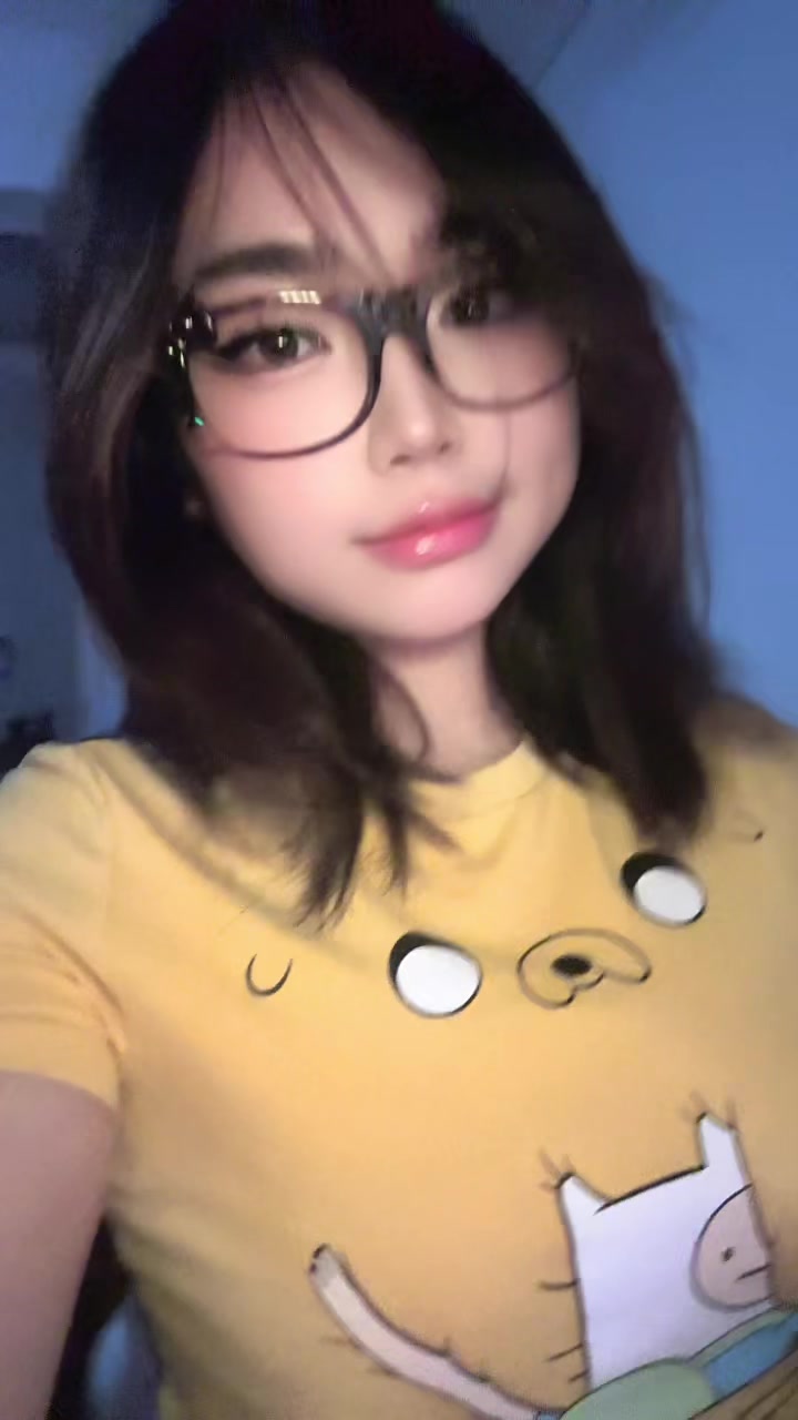@ResidentEgirl