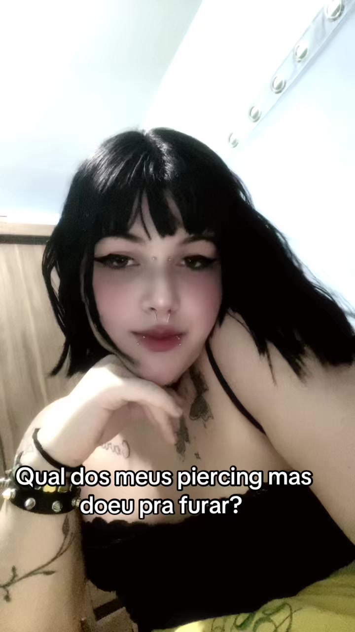 @'꧁★ ｖｉｔｏｒｉａ ♡꧂