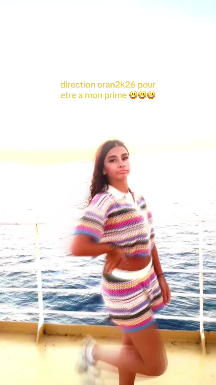 @๐๐.๐๐