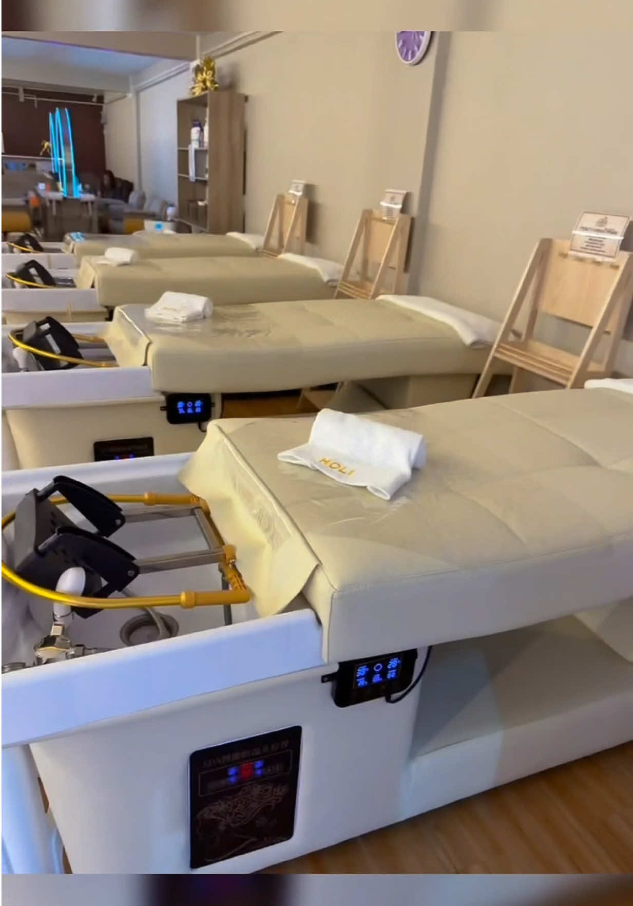@holihealthmassage和利古法抓龙筋/抓凤筋
