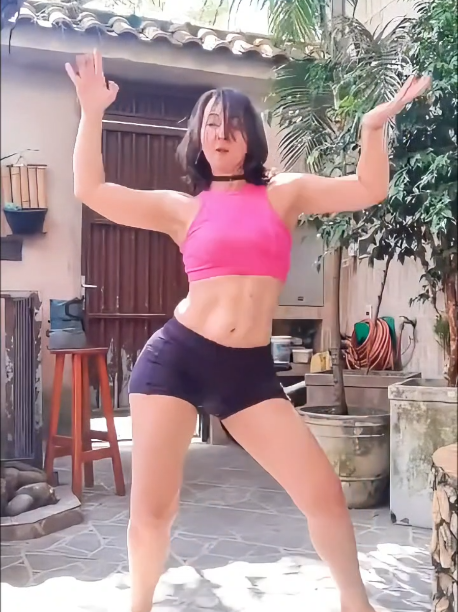 @BiaMax
