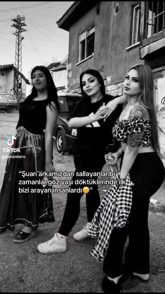 @Ayşenurunuz