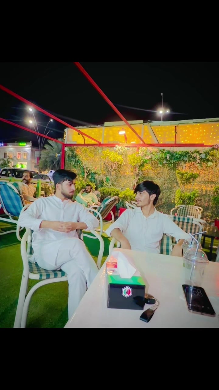 @ہادی  بٹ 🦁