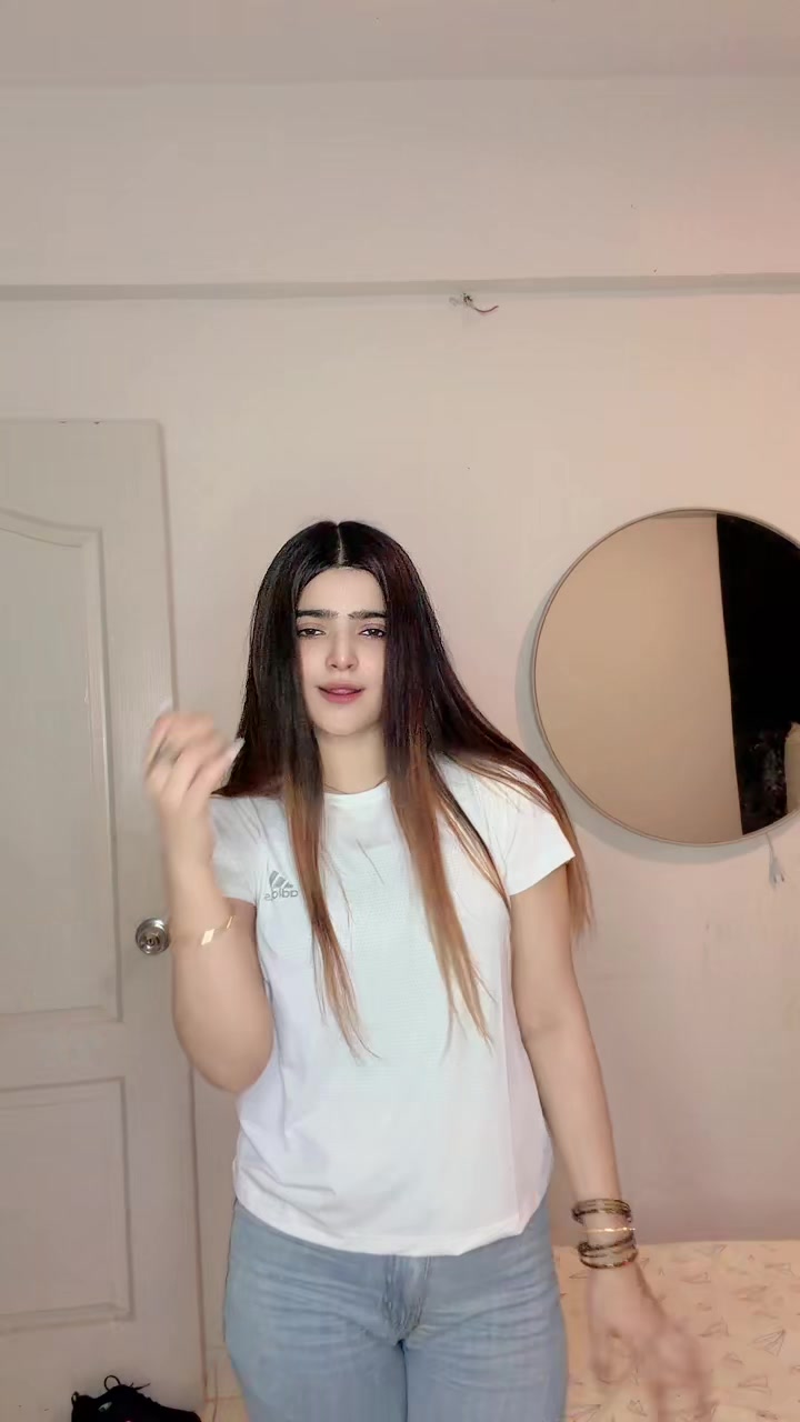 @Malaika Khan