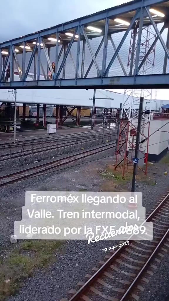 @Ferrocarriles Andy.