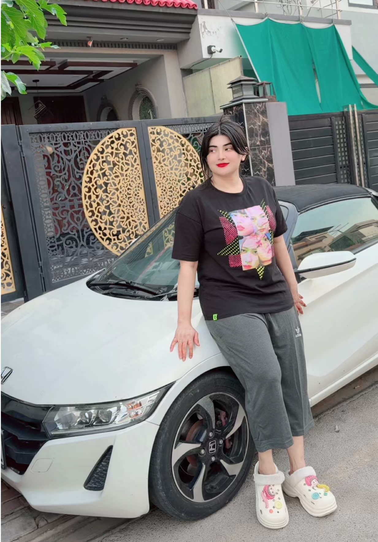 @Farah khan