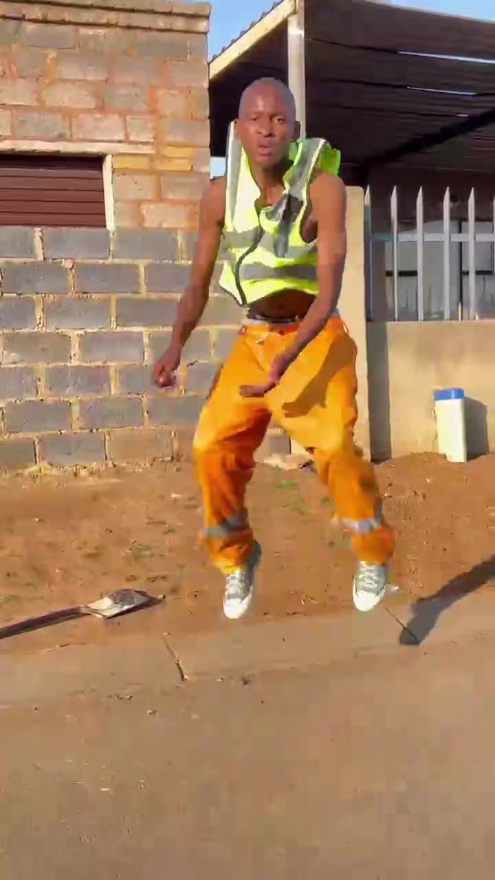@Fefe Masigo🇿🇦