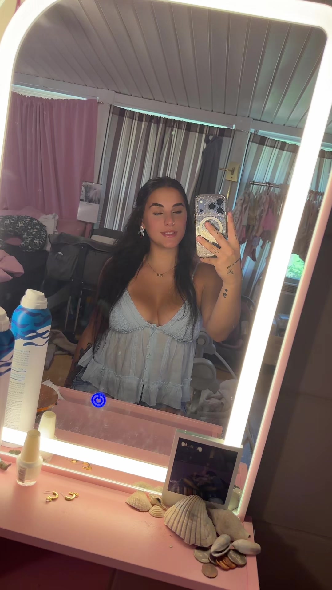 @becca