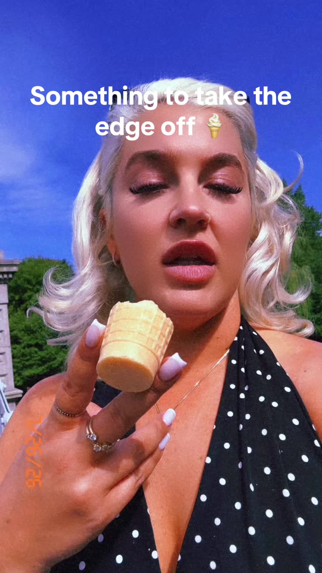 @joellejames