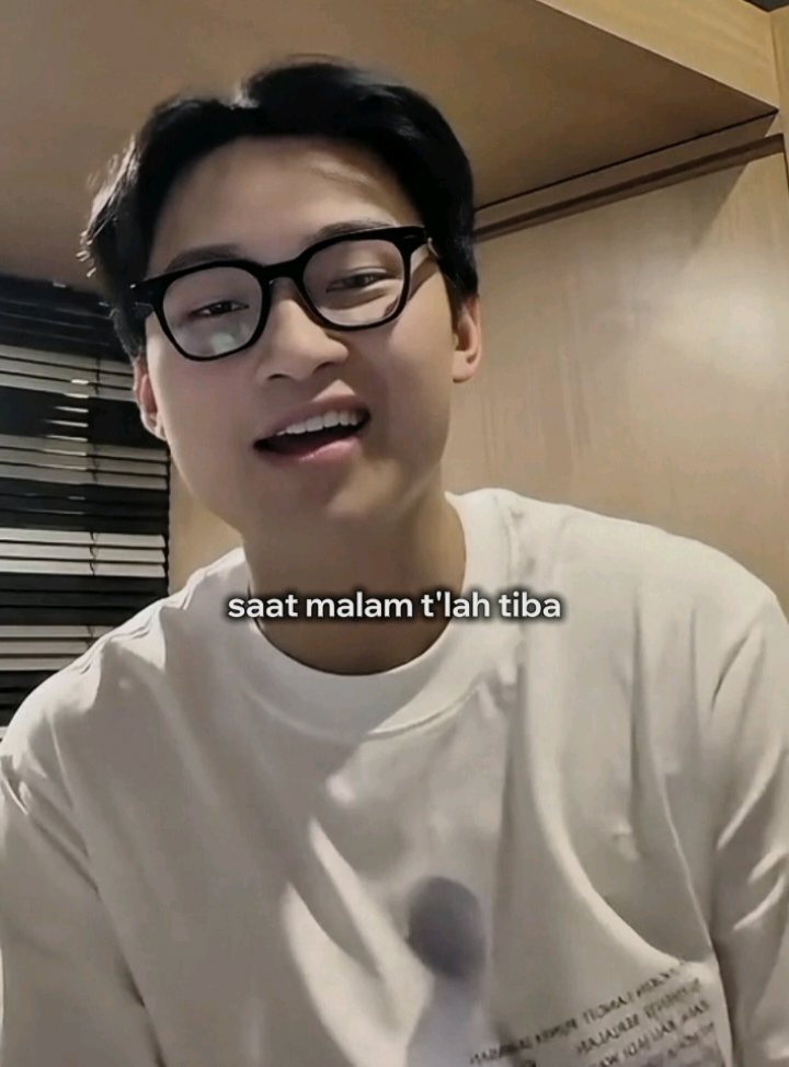 @Inisial F