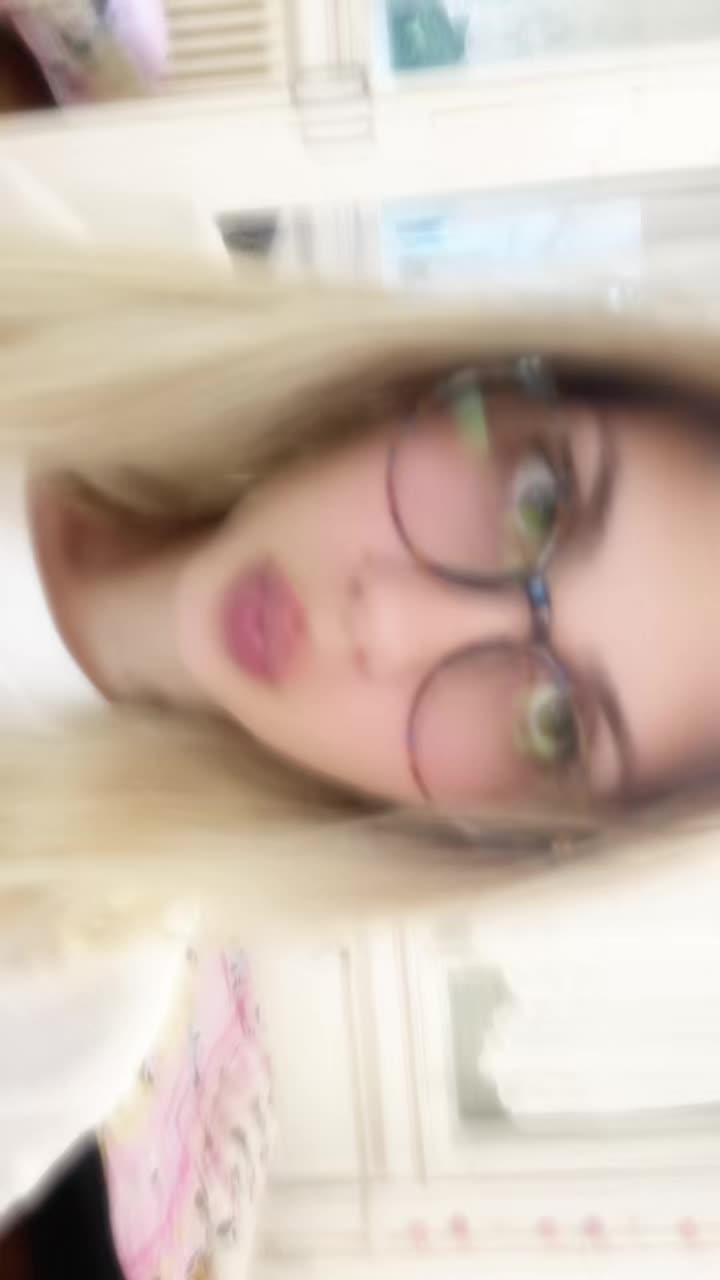 @soymarrina