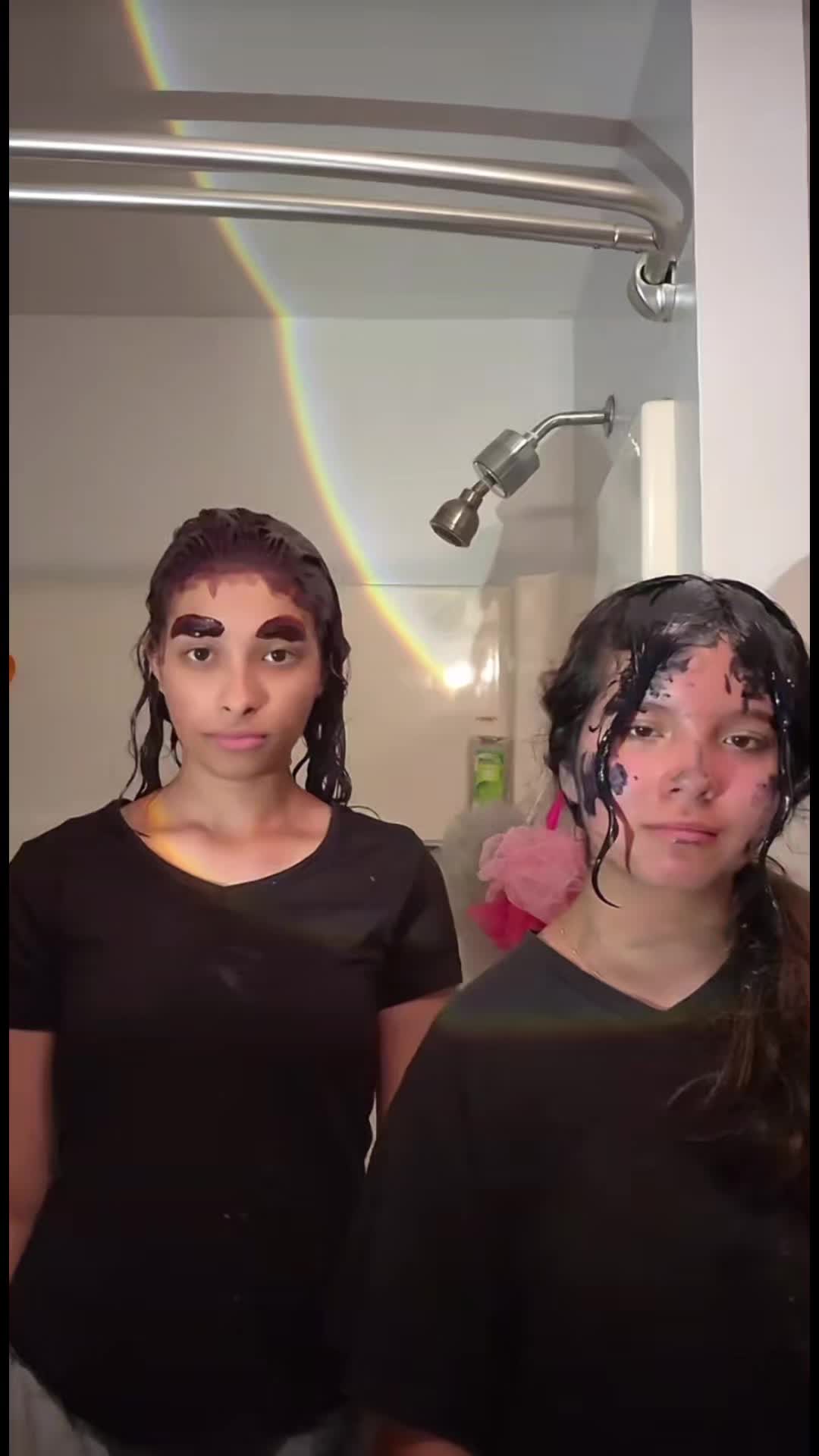 @melinaa