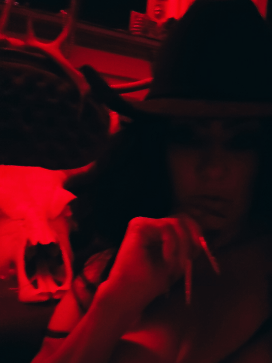 @LorettaVampzOfficial