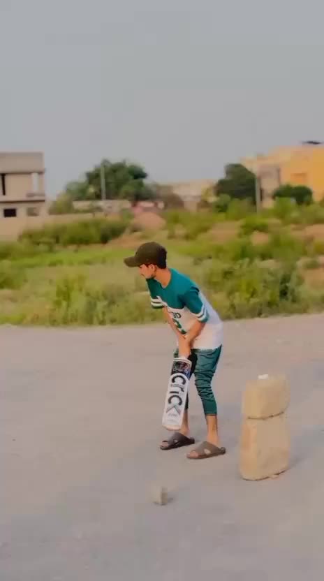 @نومی لیفٹی فخرے چٹھہ بختاور🏏