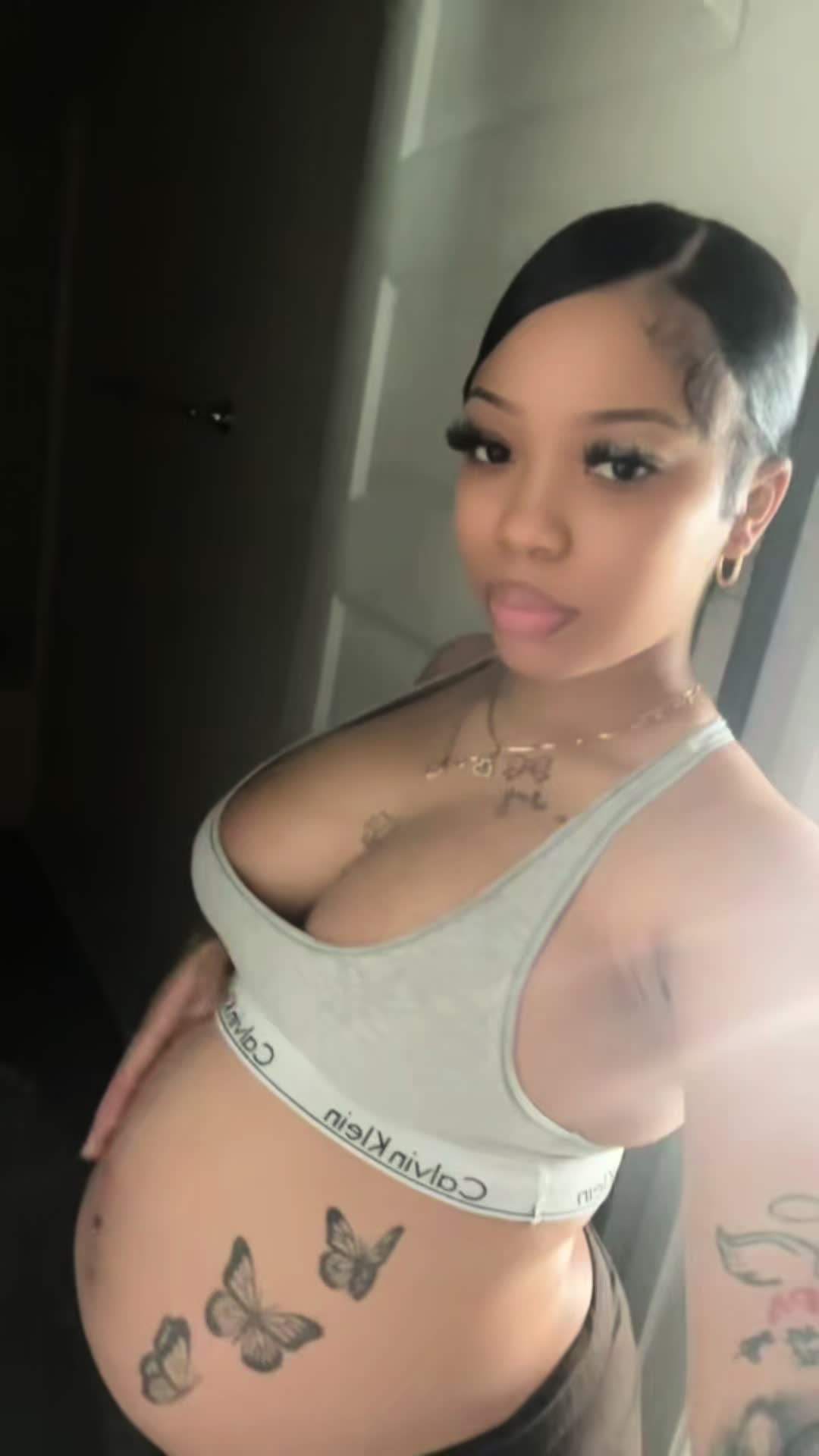 @milliondollanae._