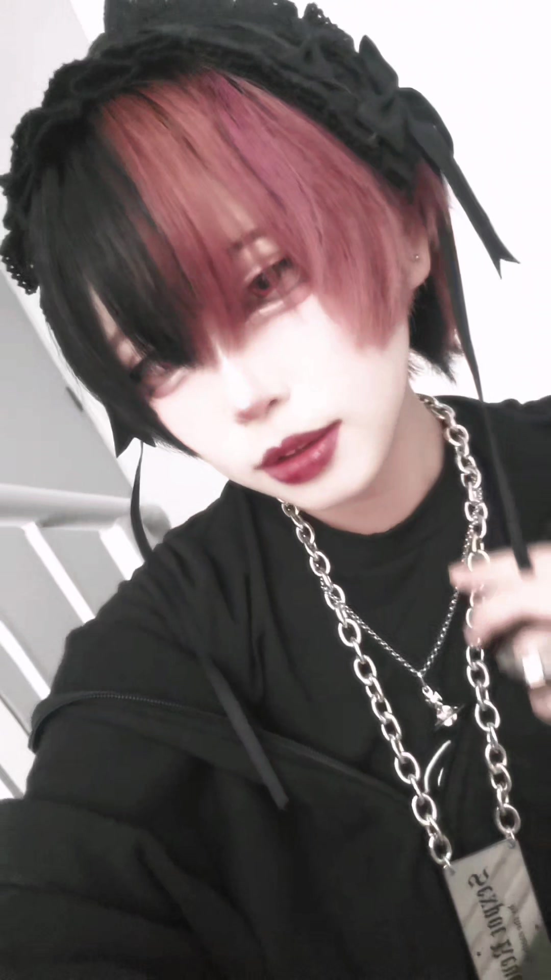 @クロウウウウ