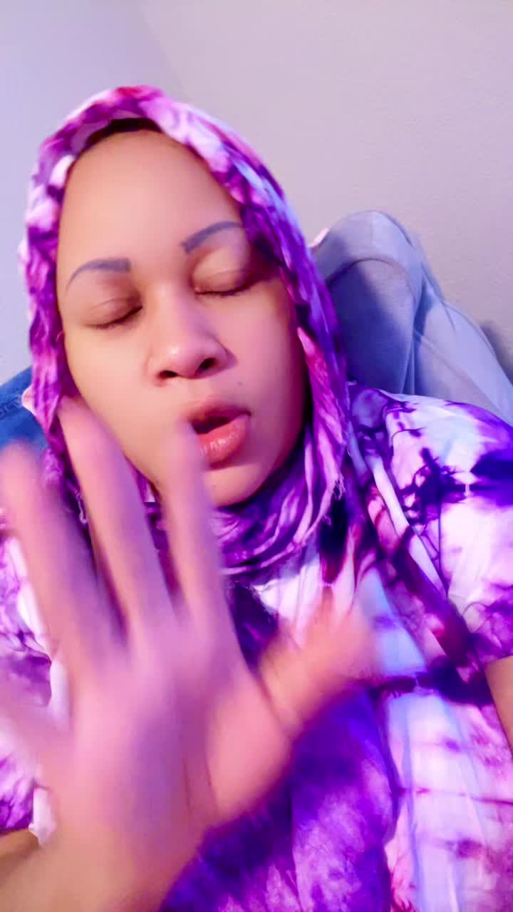 @1stladyone