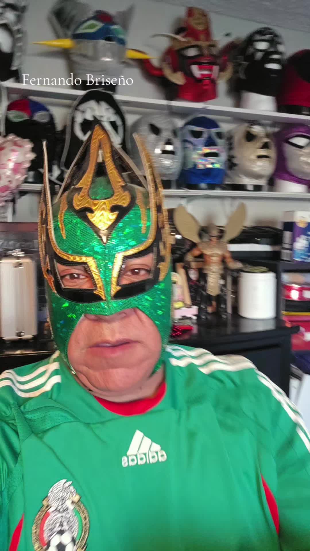 @Mexicanito