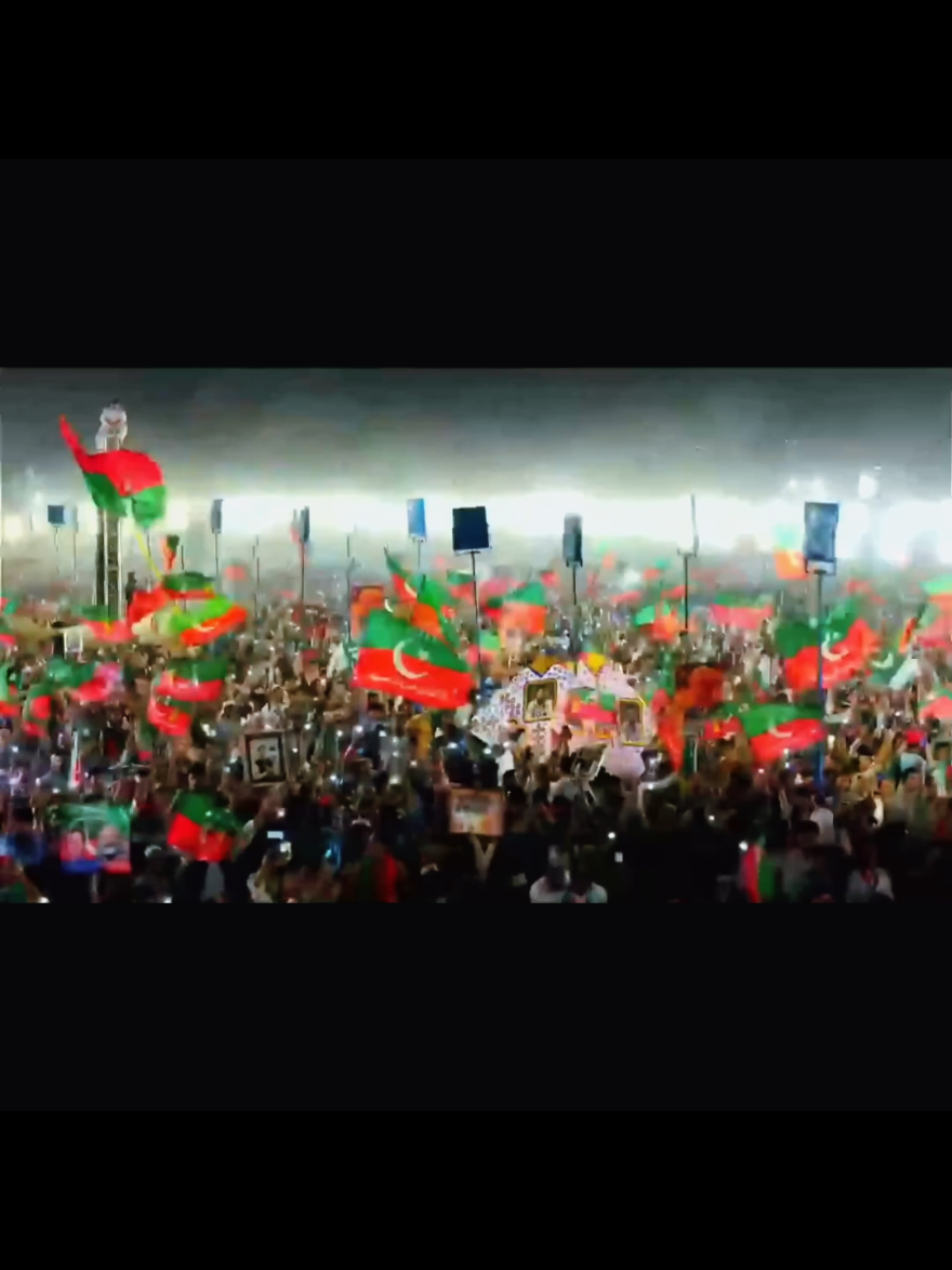 @MUFAZ.PTI💚❤️