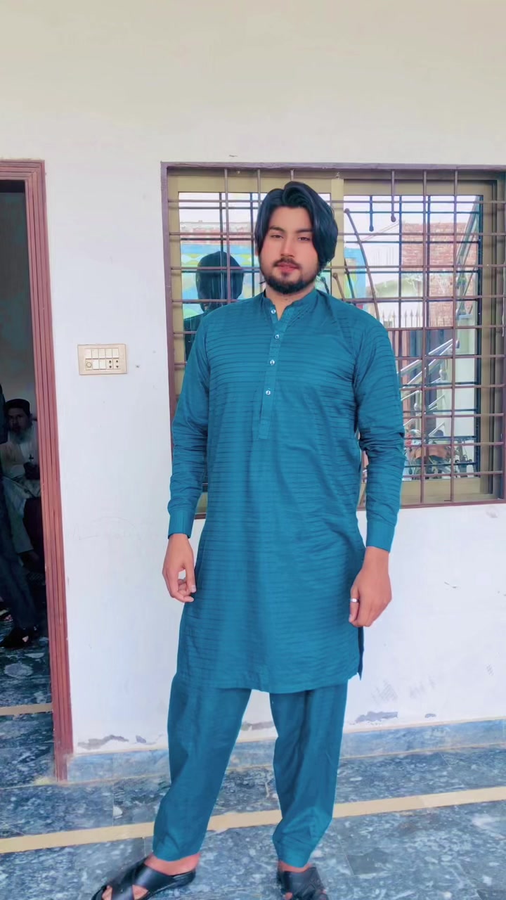 @NAVEED KHAN ☑️